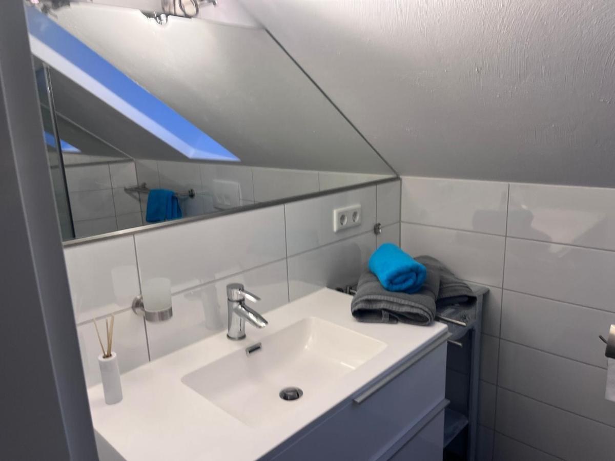 Willkommen Zuhause - Traumhafte, Zentrale Ferienwohnung In Kurstadt Бад Ойнхаузен Екстериор снимка