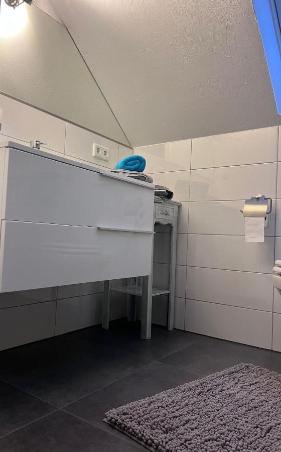 Willkommen Zuhause - Traumhafte, Zentrale Ferienwohnung In Kurstadt Бад Ойнхаузен Екстериор снимка