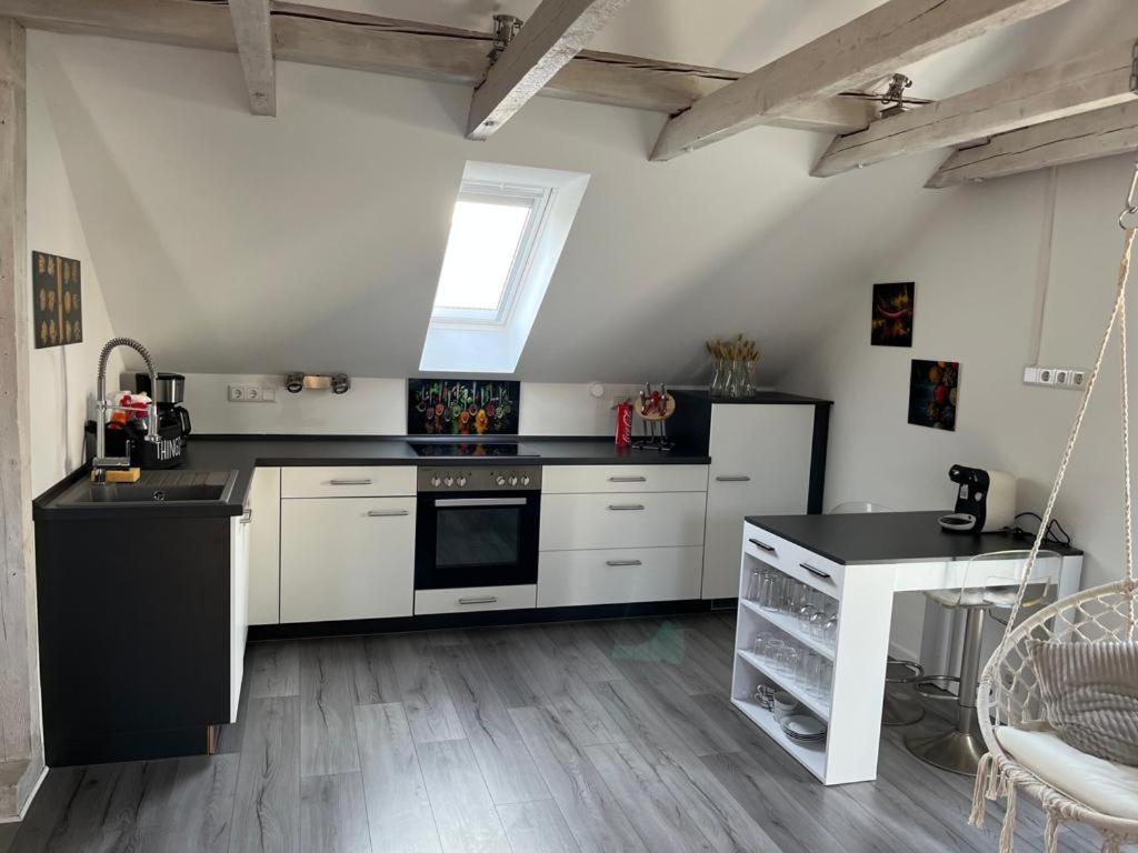 Willkommen Zuhause - Traumhafte, Zentrale Ferienwohnung In Kurstadt Бад Ойнхаузен Екстериор снимка